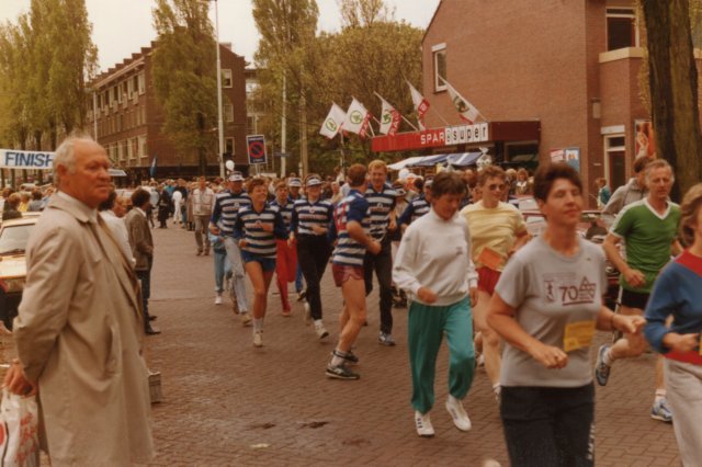 1986Actiesluiting007.jpg
