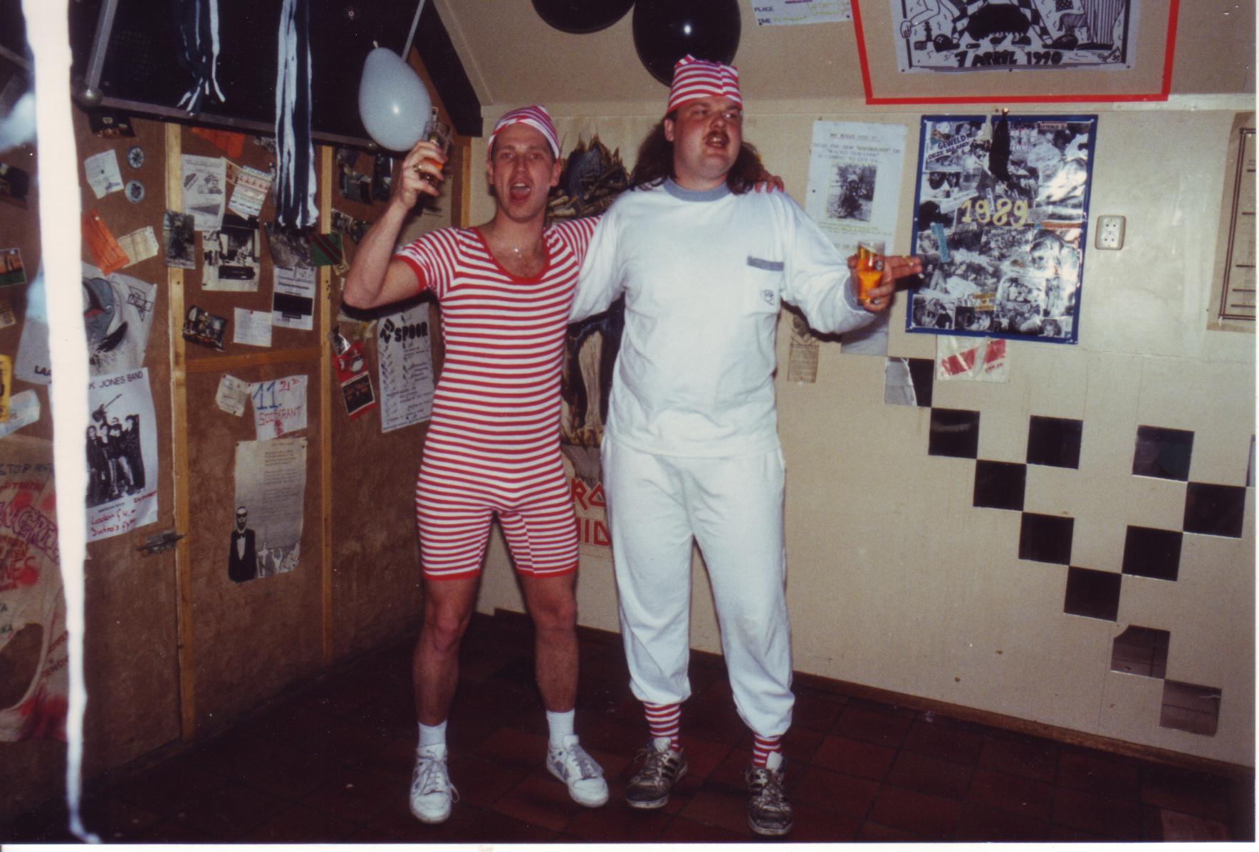1990Pyamaparty001.jpg