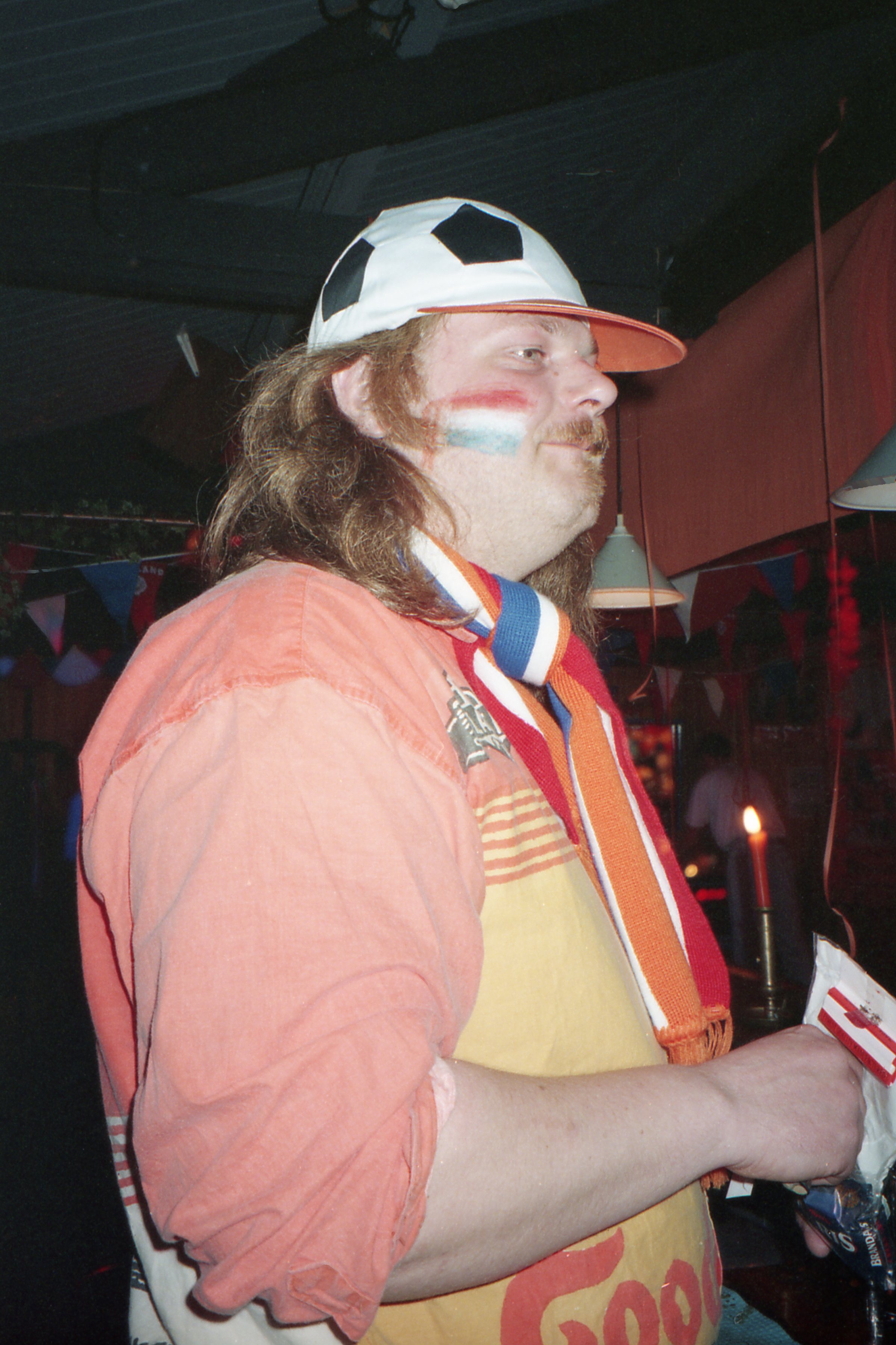 WK003.jpg