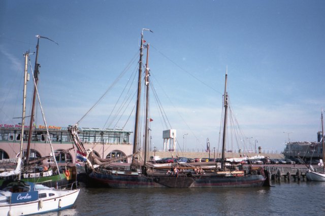 Zeilen001.jpg