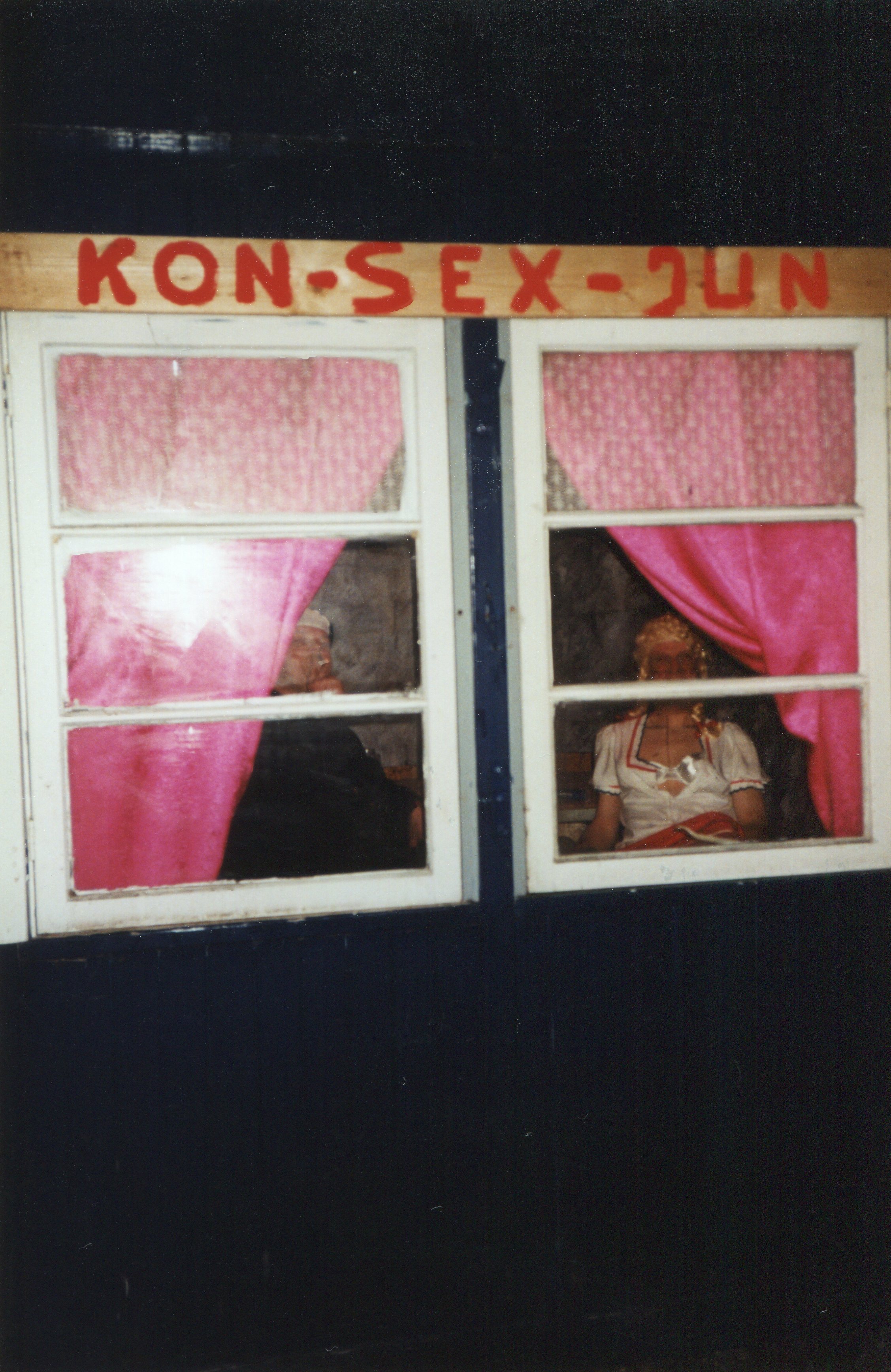 Travestietenbal001.jpg