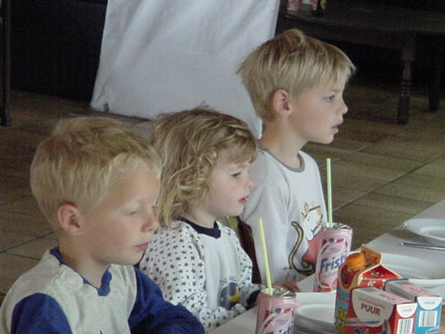 PWKBoxtel049.jpg