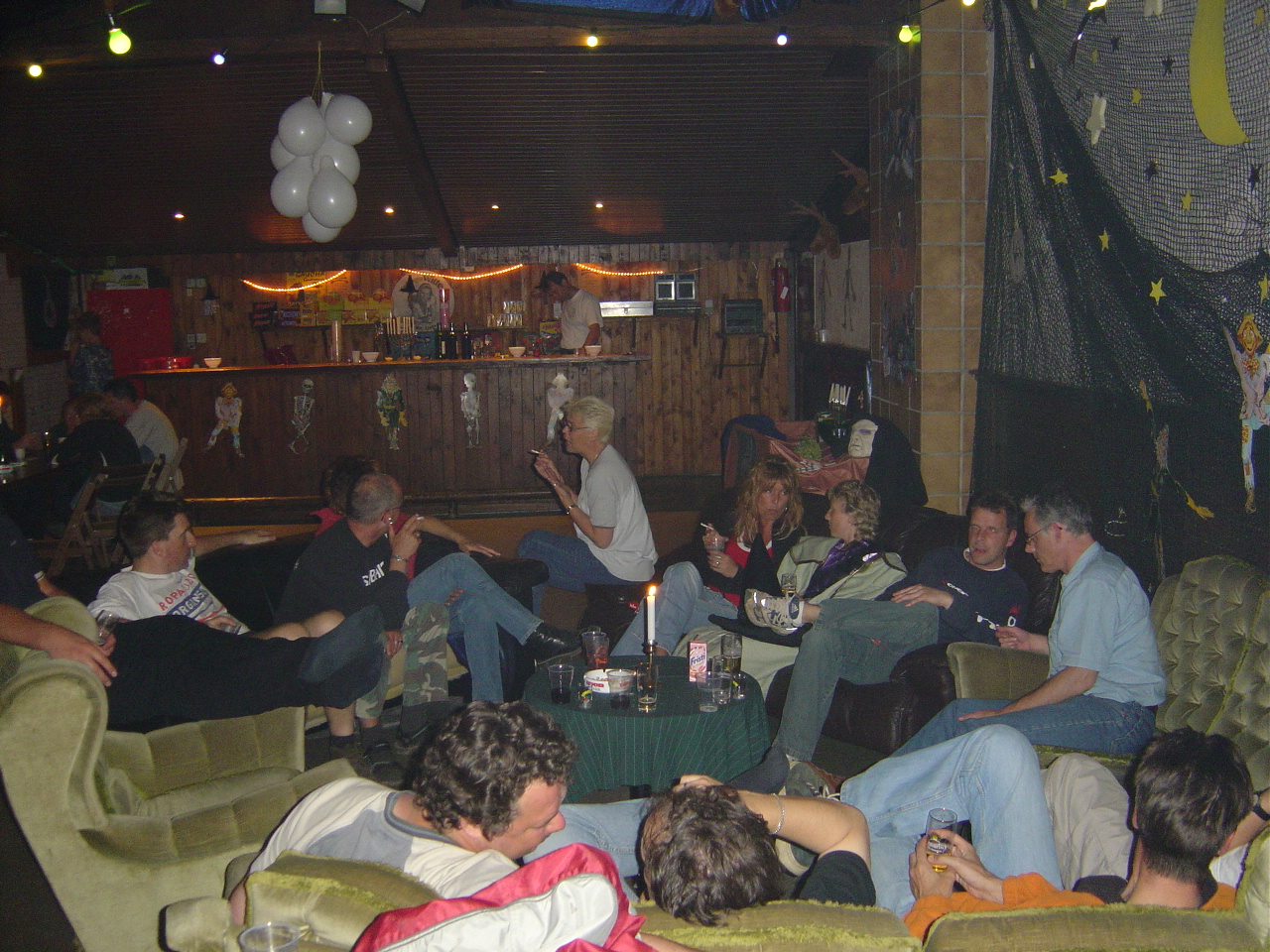 2004HWK013.jpg