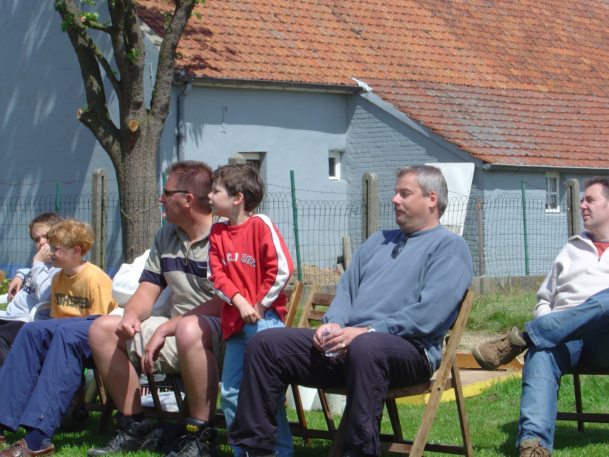 2004HWK040.jpg