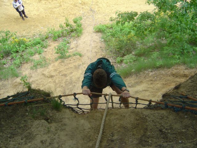 2004HWK028.jpg