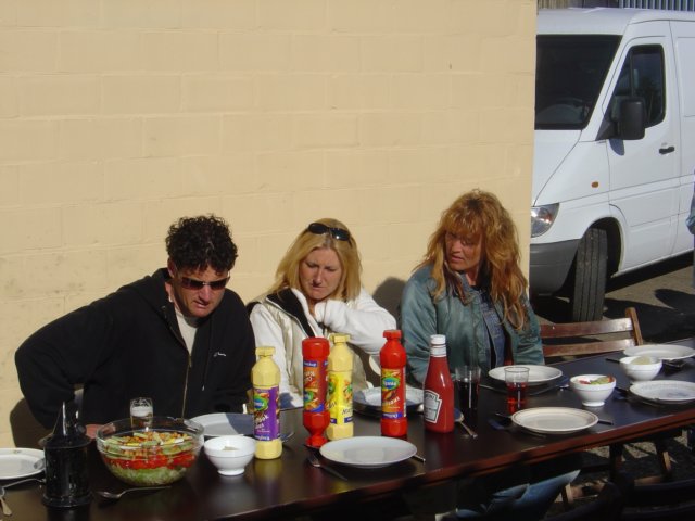 2004HWK051.jpg