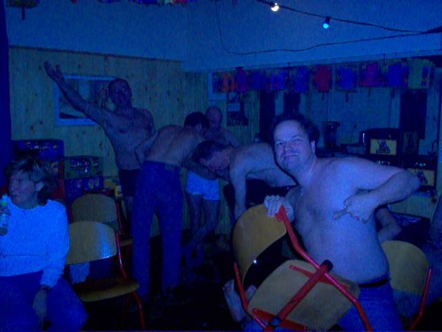 2004NWK8.jpg