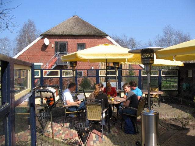 2005HWK1.jpg