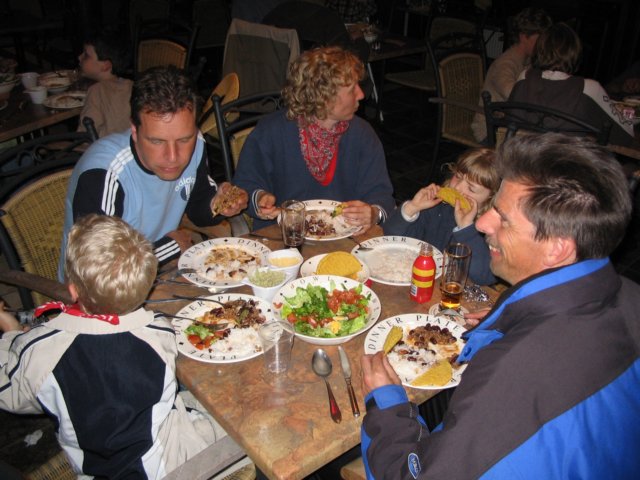 2005HWK22.jpg