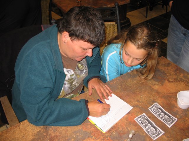 2005HWK45.jpg