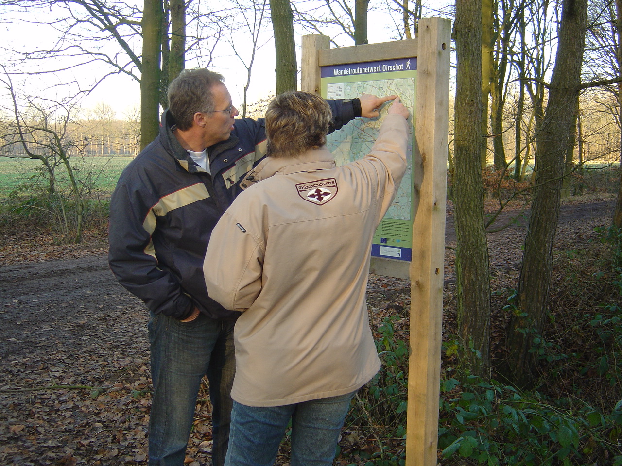 2005HWK37.jpg