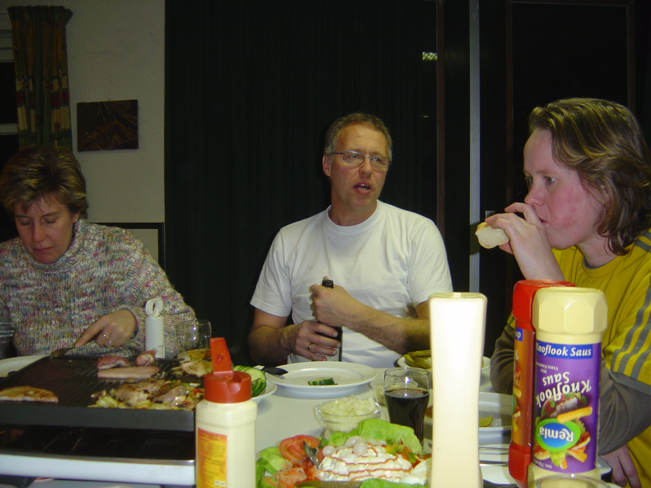 2005HWK45.jpg
