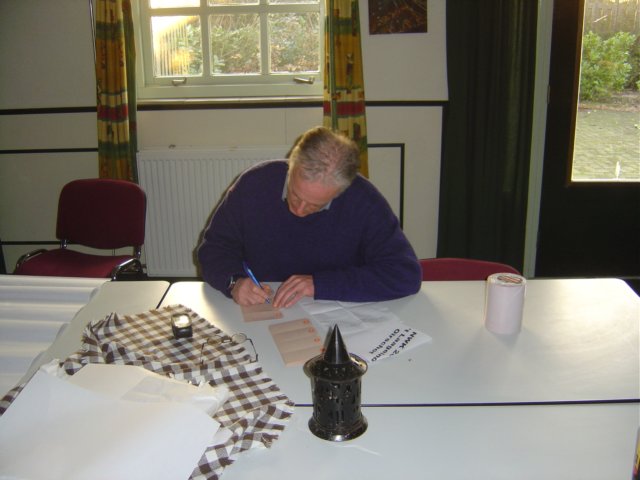 2005HWK10.jpg
