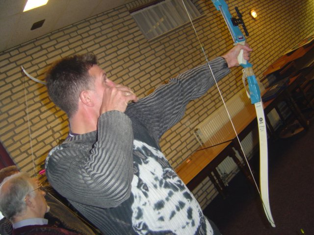 2005HWK103.jpg