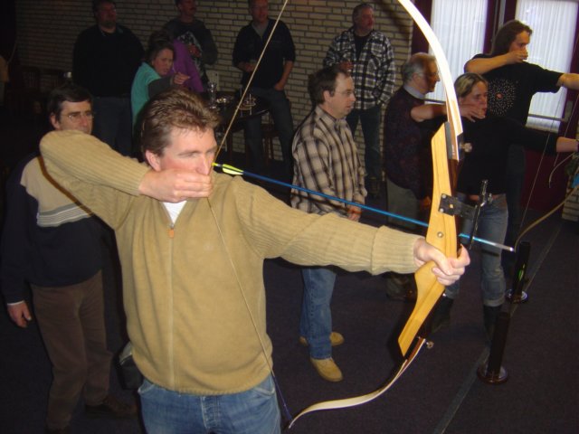 2005HWK113.jpg