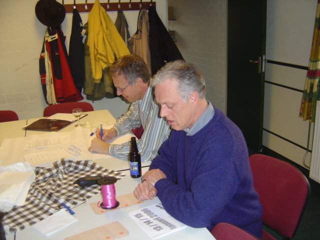 2005HWK12.jpg