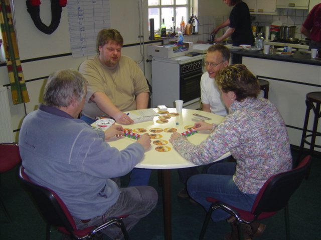 2005HWK24.jpg