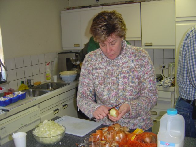 2005HWK27.jpg