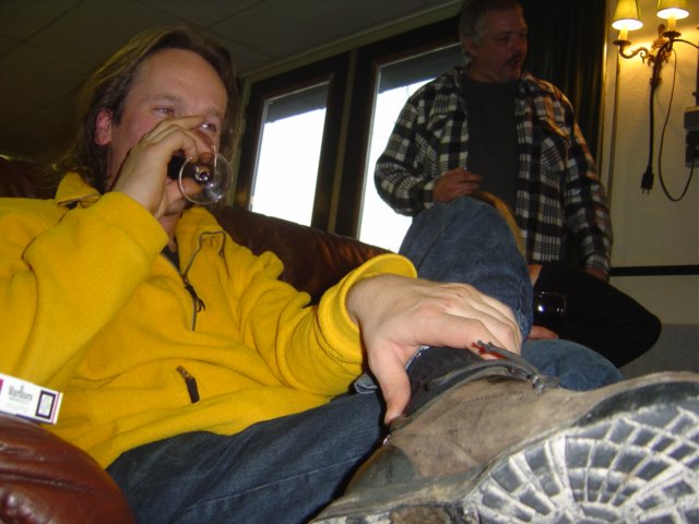 2005HWK38.jpg