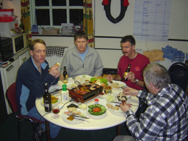 2005HWK46.jpg