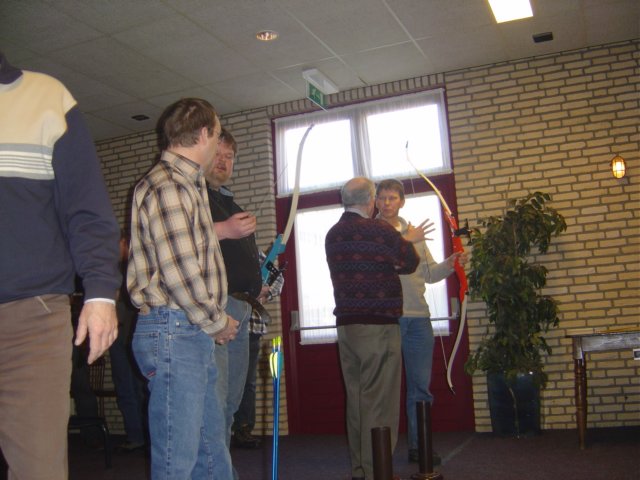 2005HWK72.jpg