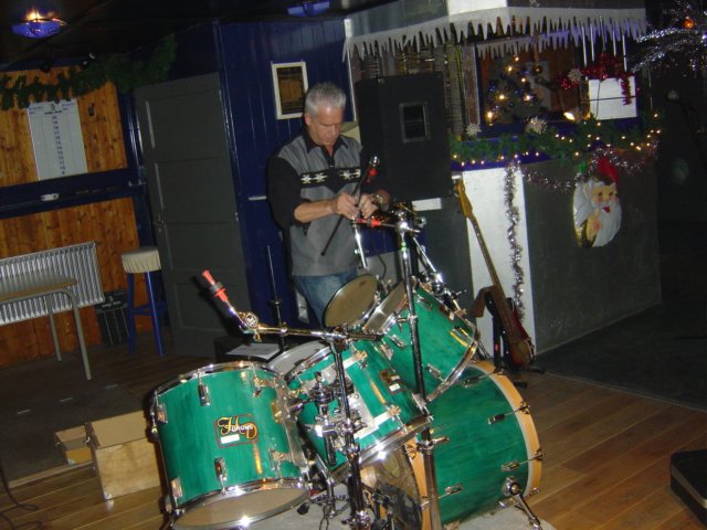 2005Lazybones2.jpg