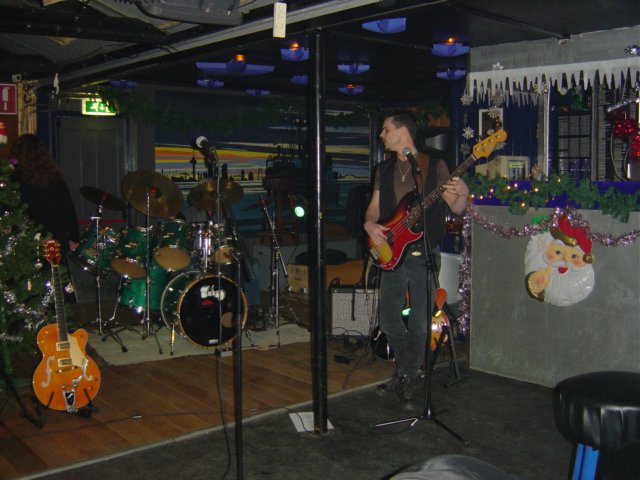 2005Lazybones5.jpg