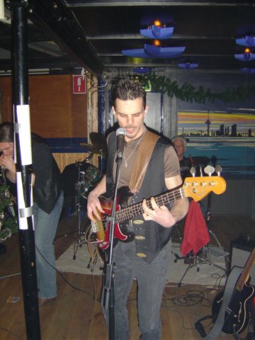 2005Lazybones70.jpg