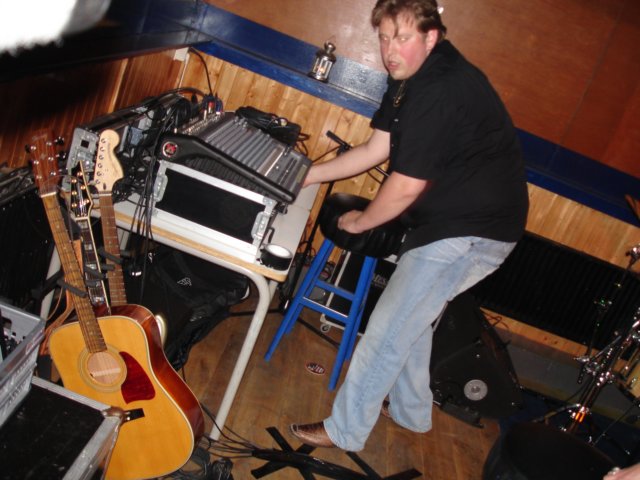 2006Orangewhip10.jpg