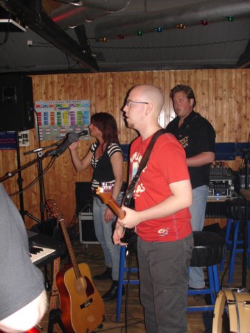 2006Orangewhip19.jpg