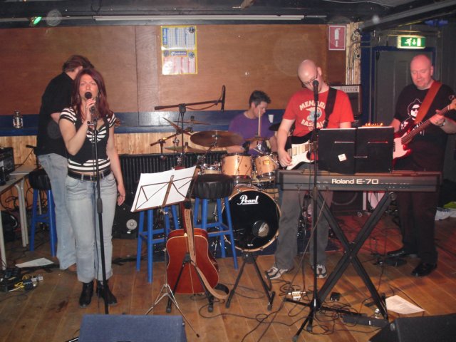 2006Orangewhip55.jpg