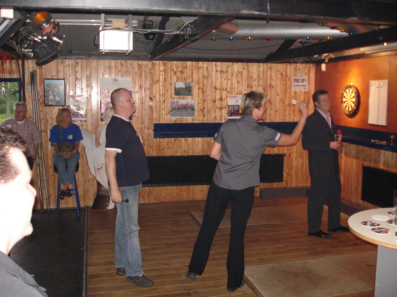 2007Dartclinic23.jpg