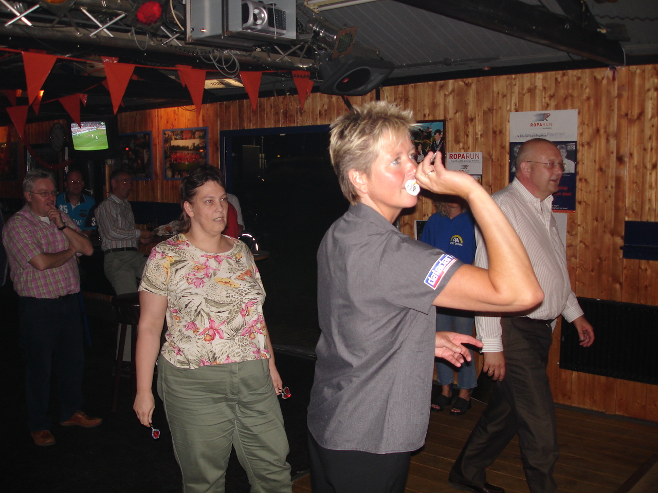 2007Dartclinic38.jpg