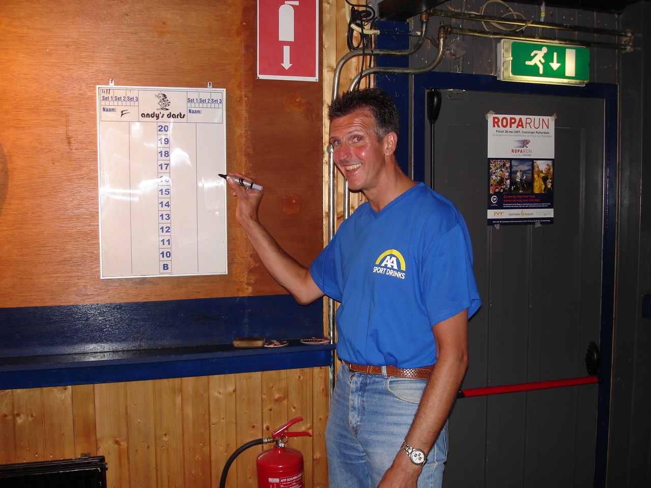 2007Dartclinic60.jpg