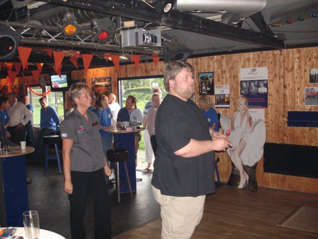 2007Dartclinic15.jpg