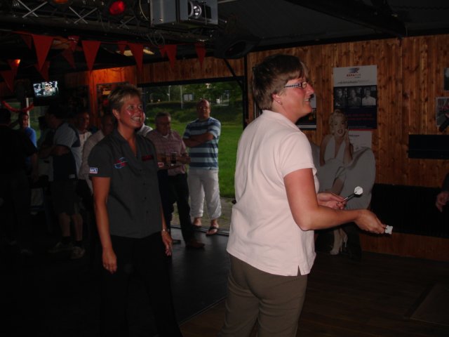 2007Dartclinic27.jpg