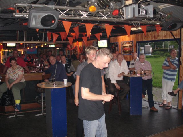 2007Dartclinic31.jpg