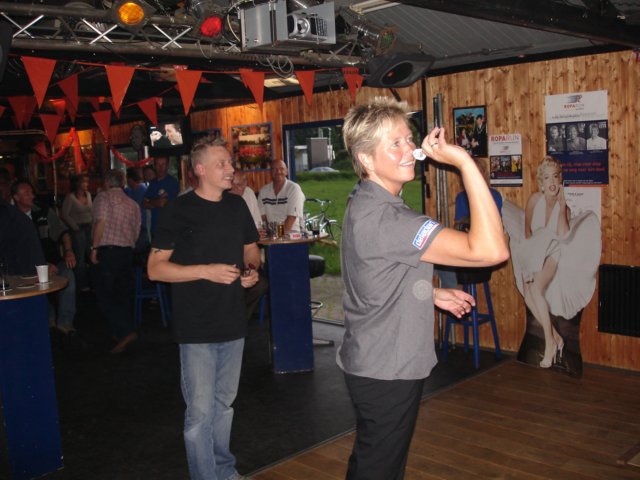 2007Dartclinic32.jpg