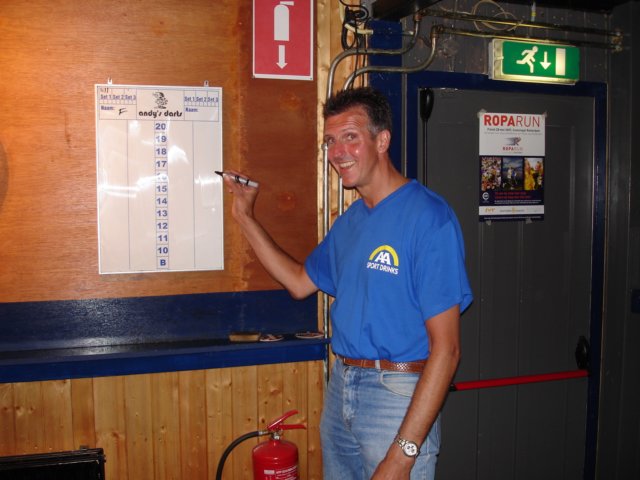 2007Dartclinic60.jpg