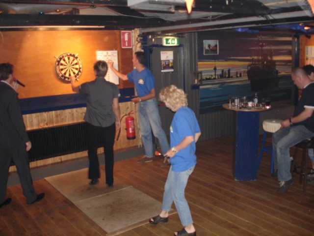 2007Dartclinic70.jpg