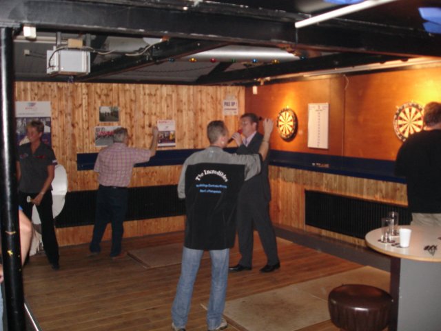 2007Dartclinic9.jpg