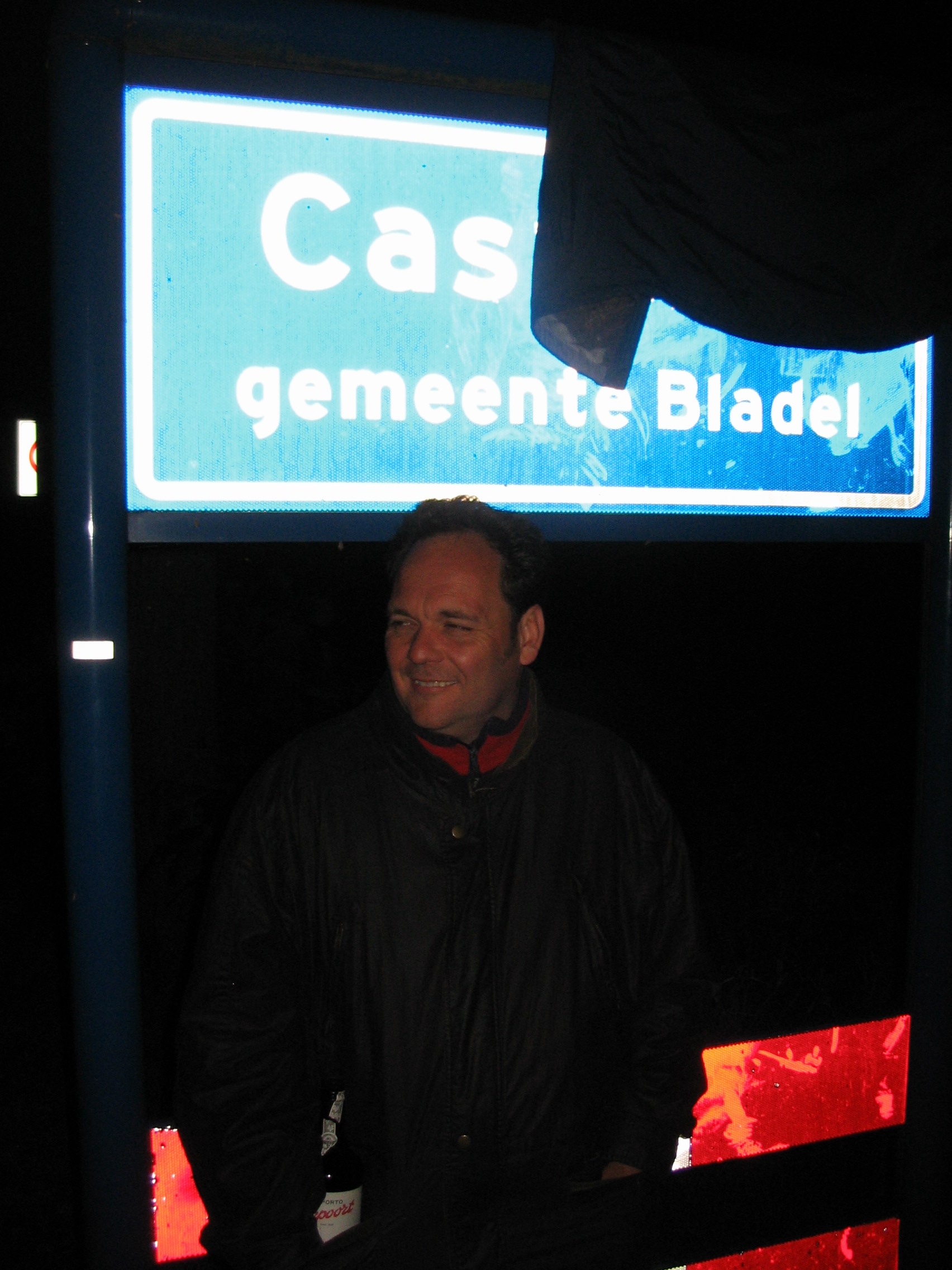 2007HWK100.jpg