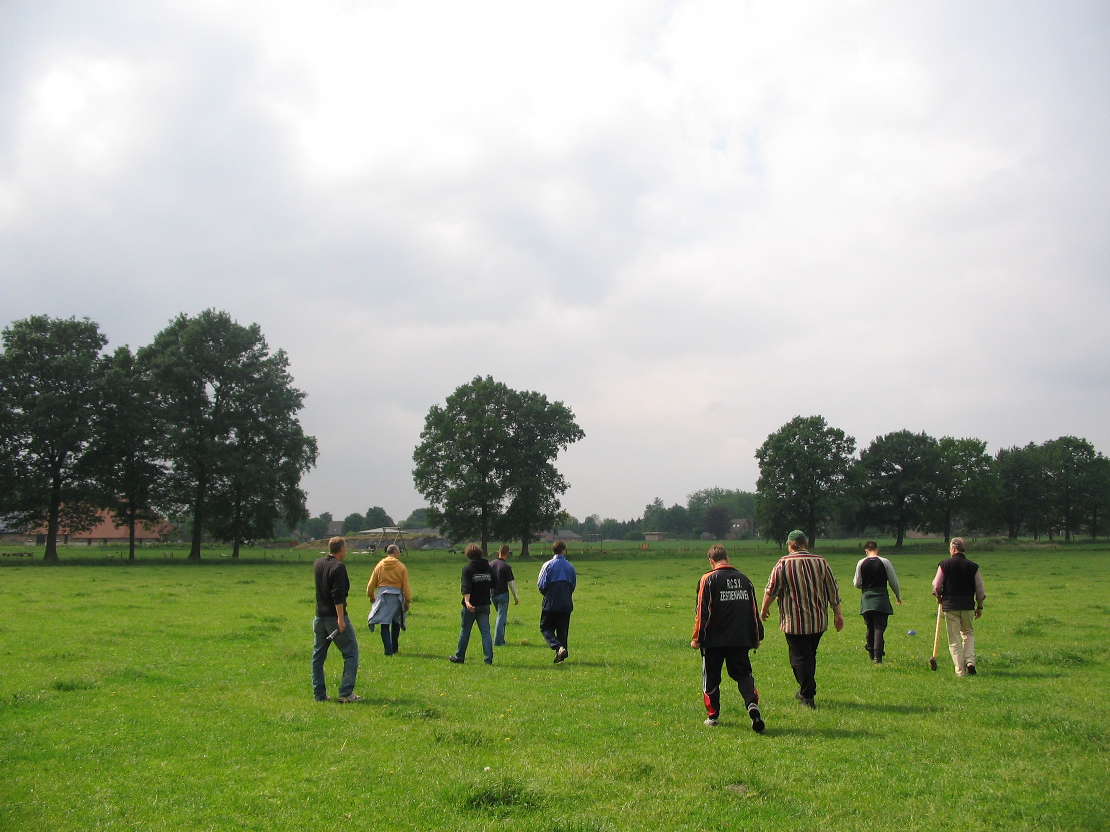 2007HWK19.jpg