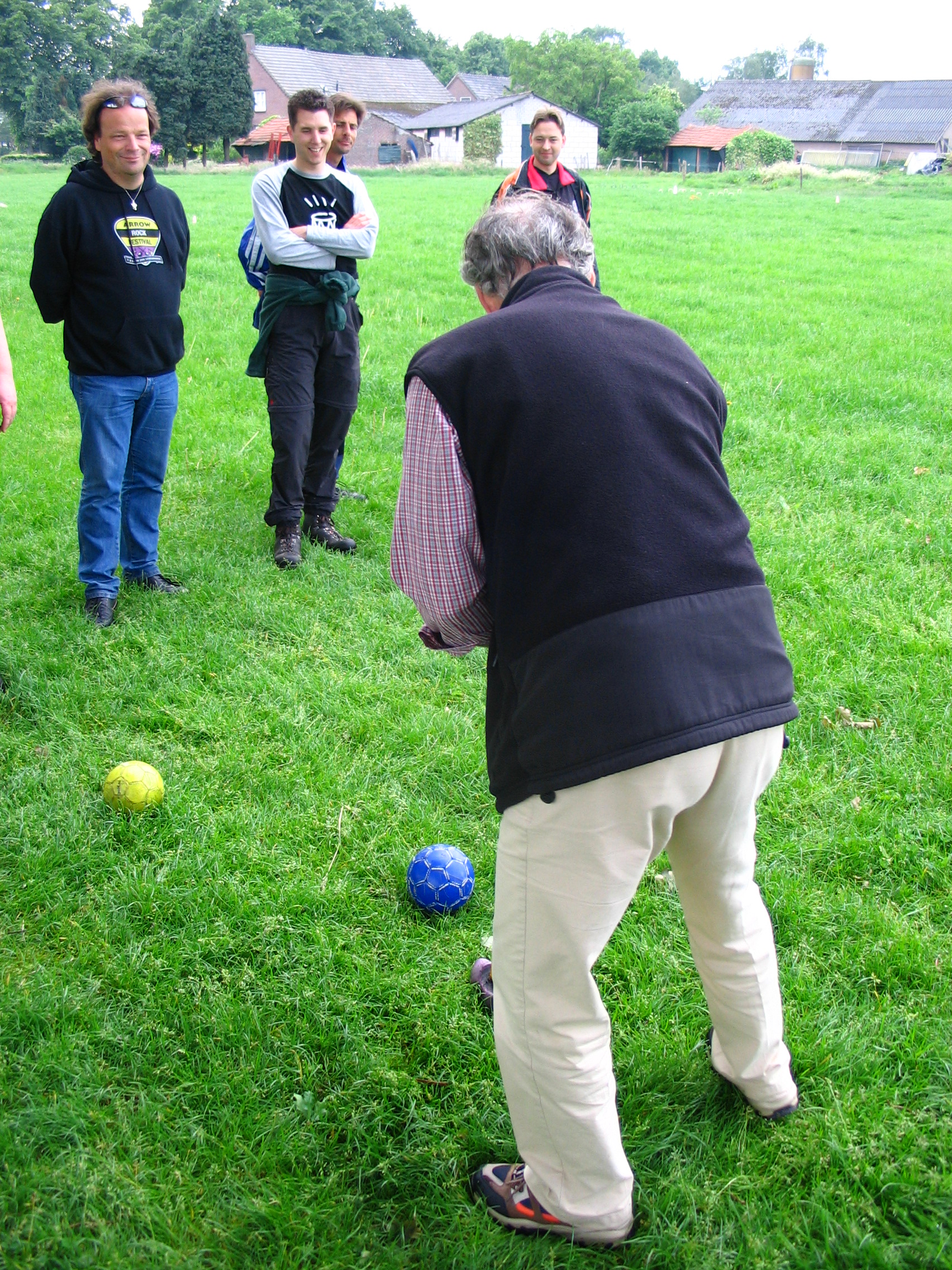 2007HWK22.jpg