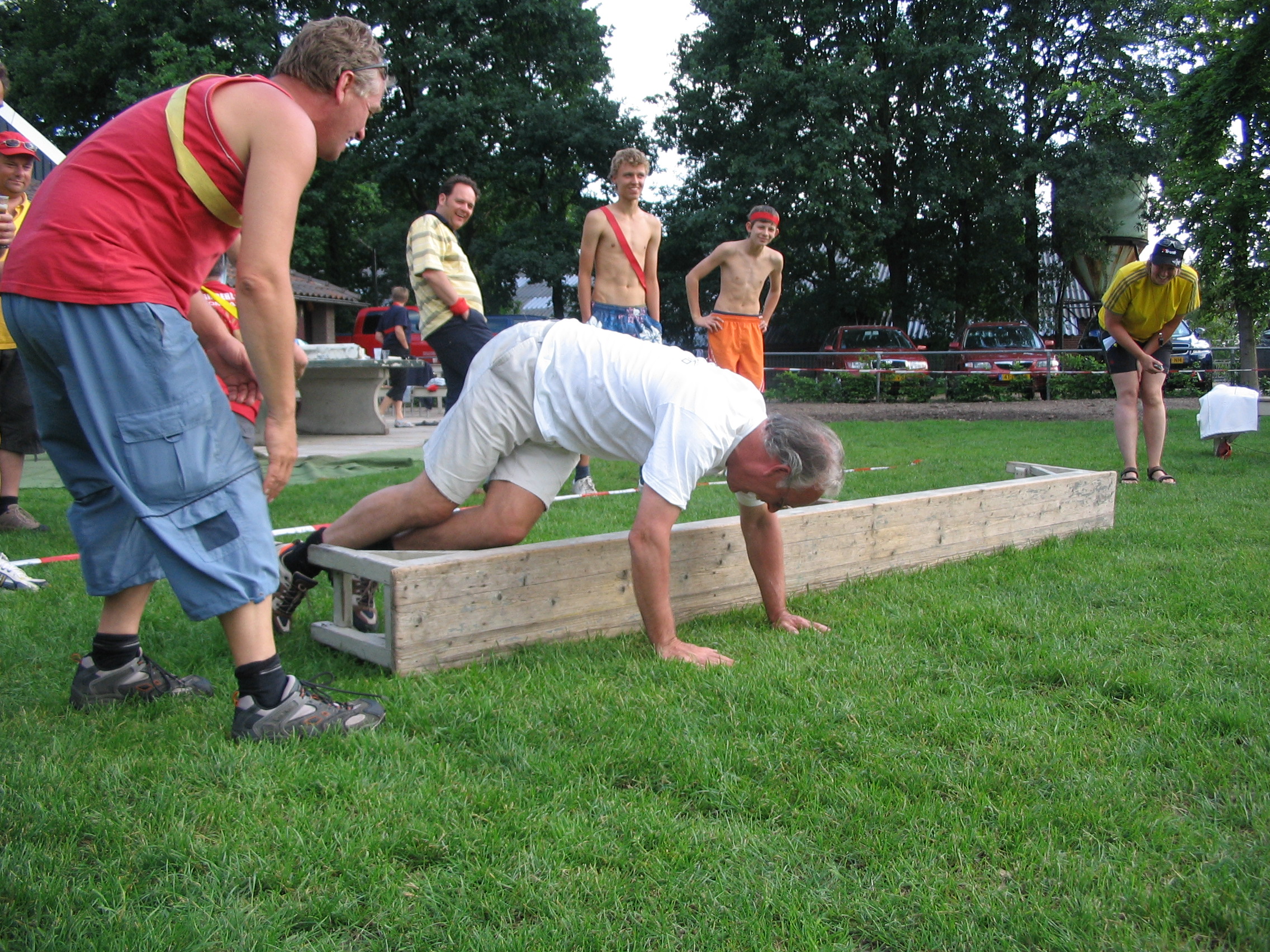 2007HWK70.jpg