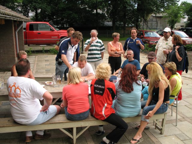 2007HWK111.jpg