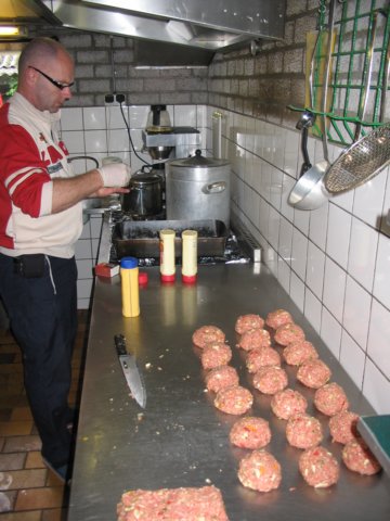 2007HWK4.jpg