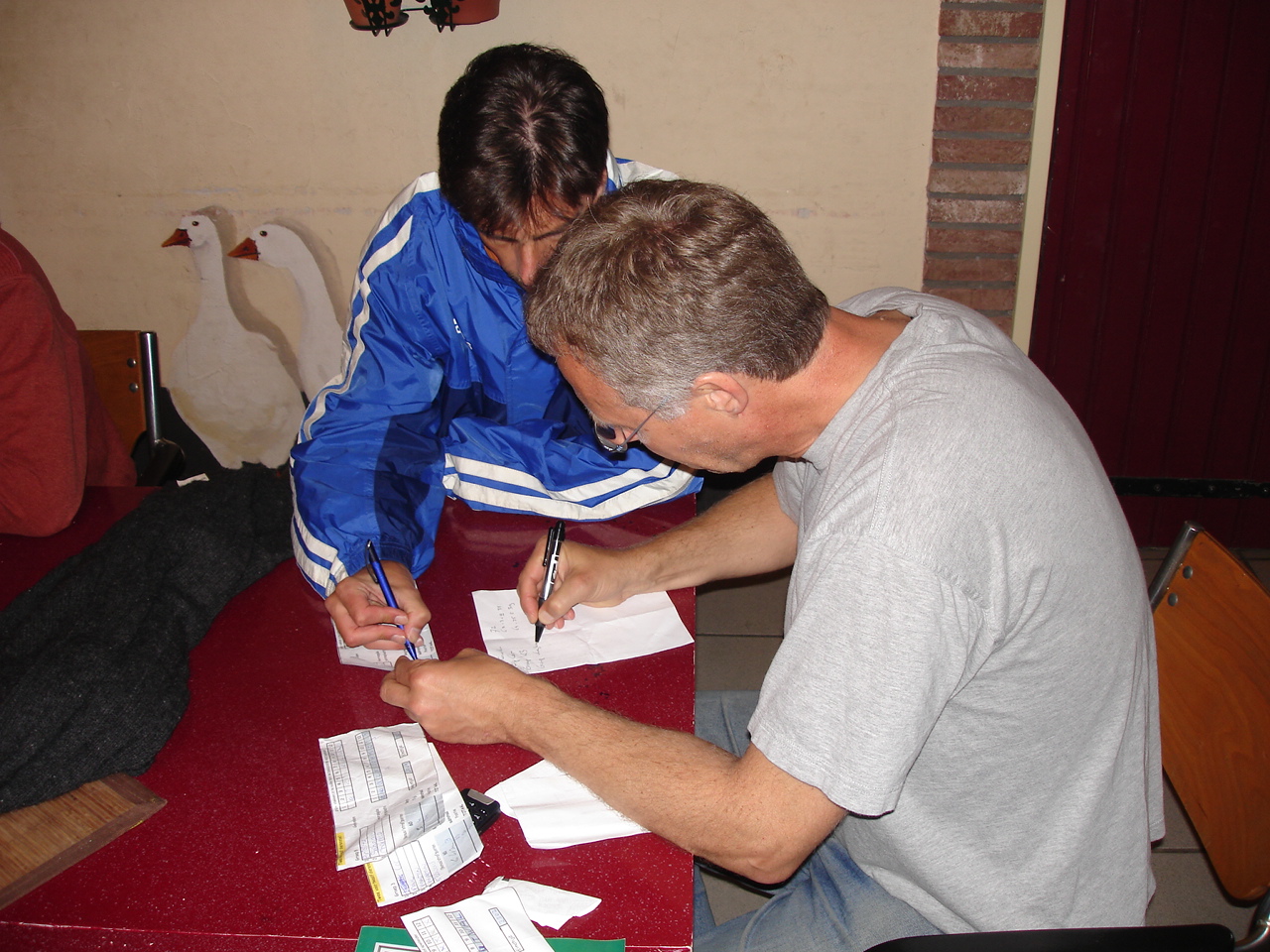 2007HWK103.jpg