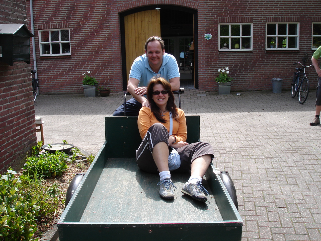 2007HWK118.jpg