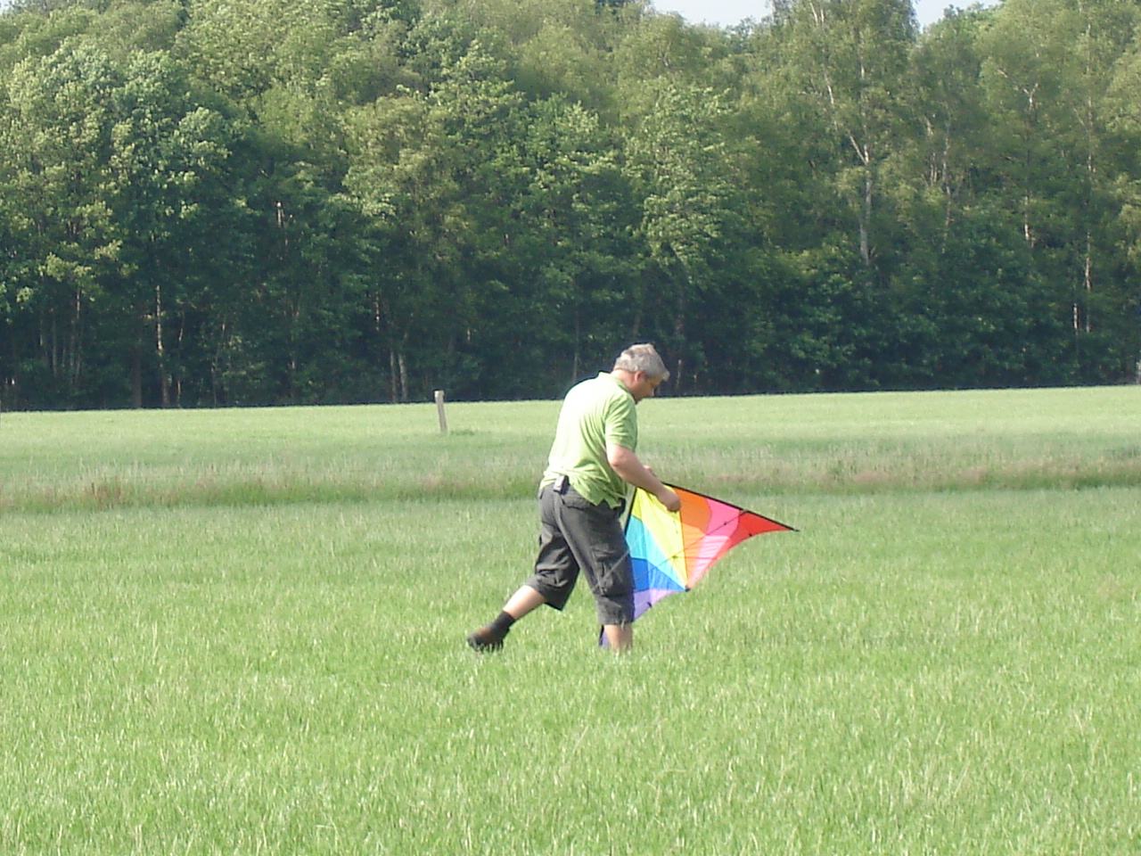 2007HWK135.jpg